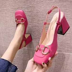 Designer Inspired Block Heel Slingback with Gold Horsebit Hardware-New-Size 9